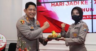 Polres Ponorogo Gelar Tasyakuran HUT Polwan Ke-74