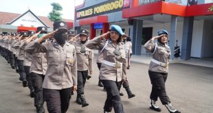 Wakapolres Ponorogo Pimpin Latihan PBB Polwan