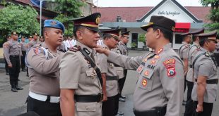 Kapolres Ponorogo Pimpin Serah Terima Jabatan Kasat Binmas dan 4 Kapolsek 