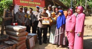 Hari Bhayangkara ke-77, Bahagianya Mbah Wakijah Terima Program Bedah Rumah Polres Trenggalek