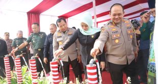 Hadapi Musim Kemarau Kapolda Jatim Resmikan Sumur Bor Untuk Warga Mojokerto