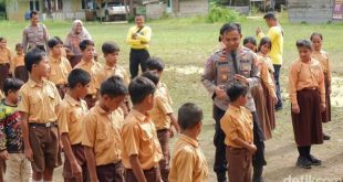 Sentuhan Polisi Mengabdi, Harapan Indah Bagi Warga Muara Andeh Kaltim