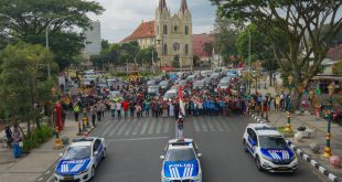 Polresta Malang Kota Ajak Pengendara Peringati Detik – Detik Proklamasi Kemerdekaan RI