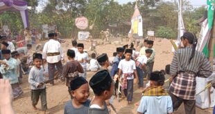 Peringati Hari Pahlawan, Murid SDIT di Jombang Sajikan Drama Kolosal KH Hasyim Asyari