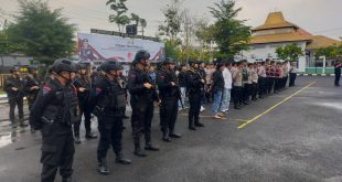 Polres Sampang Terjunkan136 Personil Pengamanan Debat Publik Kedua Pilkada di Surabaya