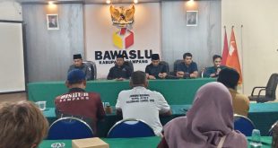 Bawaslu Sampang Gelar Rakor Pengawasan Penurunan APK