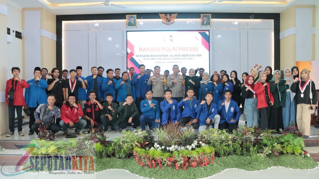 Bersinergi Bersama Aliansi Mahasiswa, Polres Nganjuk Gelar Baksos Polri Presisi Sambut Ramadhan 1446 H