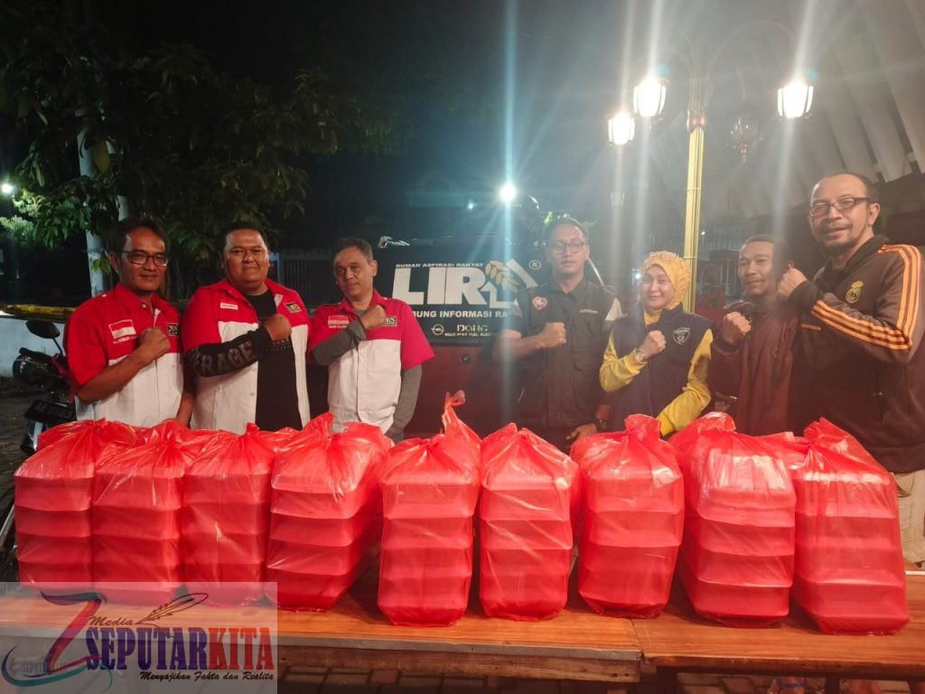 Gandeng SP3, DPD LIRA Kab. Magetan Gelar Bagi Takjil Saur On The Road