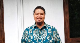 PENDIDIKAN DI ERA KECERDASAN BUATAN: MEMBANGUN KEMBALI MANUSIA YANG UTUH