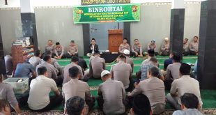 Perkuat Mental dan Spiritualitas, Polres Nganjuk Gelar Binrohtal Rutin di Masjid Al Ikhlas