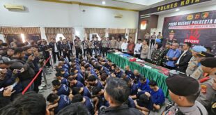 Mayoritas Warga Puas pada Kinerja Polri Berantas Premanisme,Survei indikator politik indonesia