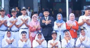 Pemkab Pemalang Gelar Upacara Bendera Peringati Hari Pendidikan Nasional 2025