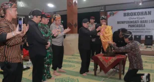 Sinergitas TNI Polri dan Forkopimda Blitar Gelar Brokohan di Harlah Pancasila*