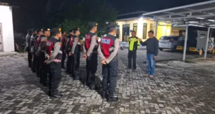 Polsek Sukomoro dan Samapta Polres Nganjuk Bongkar Arena Judi Sabung Ayam dan Dadu