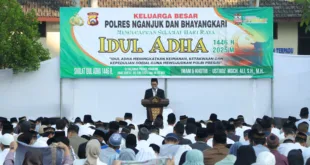 Polres Nganjuk Gelar Sholat Idul Adha dan Kurban, Tanamkan Nilai Iman, Taqwa, dan Kepedulian dalam Tugas Kepolisian