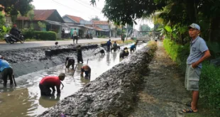 DPU TR Kabupaten Pemalang Lakukan Pengurasan Kali Sekunder PWU, Libatkan Warga Lokal