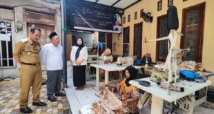 Wabup Jombang Salmanudin Pastikan Upah Jahit Seragam Gratis Sesuai Standar