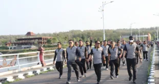 Polres Nganjuk dan BBWS Bengawan Solo Jalan Sehat di Bendungan Semantok