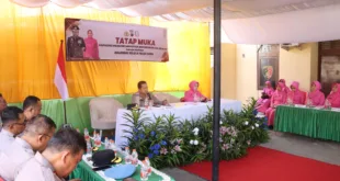 Tegakkan Disiplin dan Anti-Narkoba, Kapolres Nganjuk Tinjau Polsek Baron