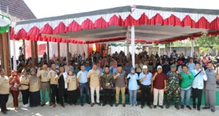 Harmoni Pendidikan dan Budaya: Ribuan Pendidik dan Siswa Meriahkan PESBUKAB di Kabuh, Jombang