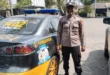 Permudah Pengaduan, Polres Nganjuk Pasang Stiker Hotline dan WA Lapor Kapolres di Armada Dinas