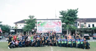 Meriahkan HUT Kemerdekaan RI ke-80, Polres Jombang Gelar Pertandingan Mini Soccer (Sepakbola Sarung)