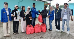Komisariat PMII STEBI TANGGAMUS wujudkan kepedulian sosial melalui Jumat berkah