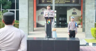 Wakapolres Gresik Tekankan Disiplin dan Integritas Anggota dalam Apel Pagi Jam Pimpinan
