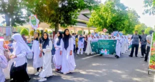 Semangat Santri Menggema di Alun-Alun Ngawi