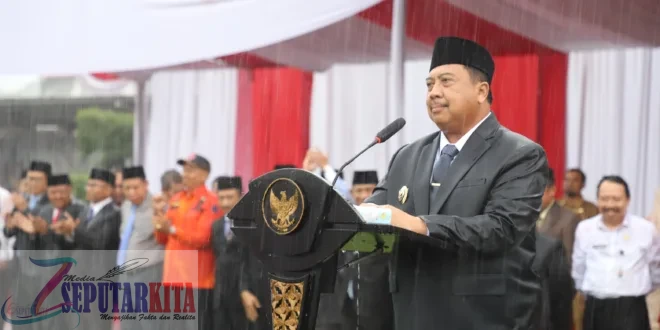 Di Bawah Guyuran Hujan Rahmat, Jombang Angkat 4.101 Pejuang Pengabdian Menjadi PPPK Paruh Waktu Di Bawah Guyuran Hujan Rahmat, Jombang Angkat 4.101 Pejuang Pengabdian Menjadi PPPK Paruh Waktu