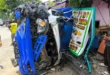 Hindari Honda Vario, Truck Tabrak Rumah dan Terbalik di Nganjuk