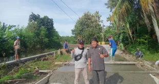 Rabat Beton Penghubung Antar Desa Dibangun, Warga Bengkelung Apresiasi Slamet Ramuji