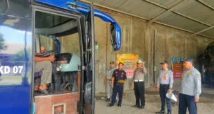 Satlantas Nganjuk Gelar Rampcheck, Armada PO Konco Dewe Dipastikan Layak Jalan