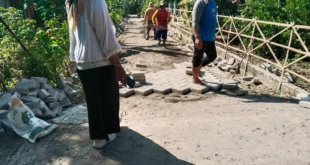 Desa Gendingan Bebas Jalan Becek Saat Musim Hujan