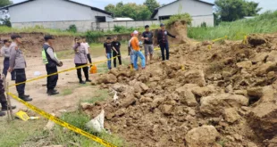 Longsor Galian Tanah Renggut Nyawa Warga Maospati, Polisi Lakukan Olah TKP