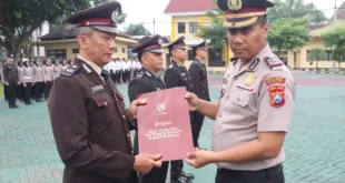 48 Personel Polres Magetan Terima Tanda Kehormatan Satya Lencana Pengabdian dari Pemerintah RI