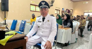 Kades Kendaldoyong Resmi Lantik Kasi Pelayanan Desa